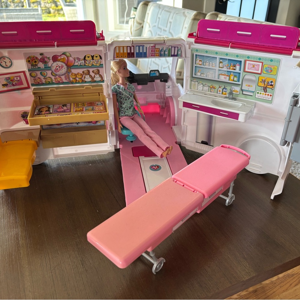 Barbie Ambulance